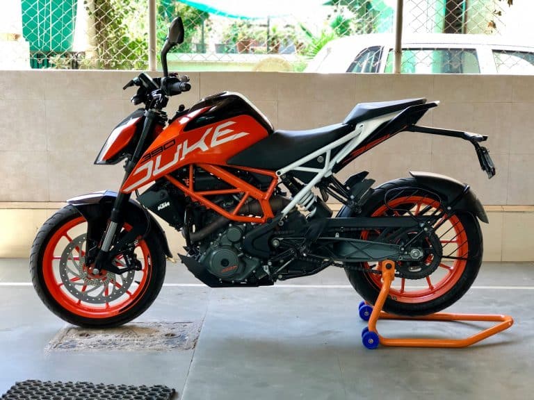 Test KTM 390 Duke