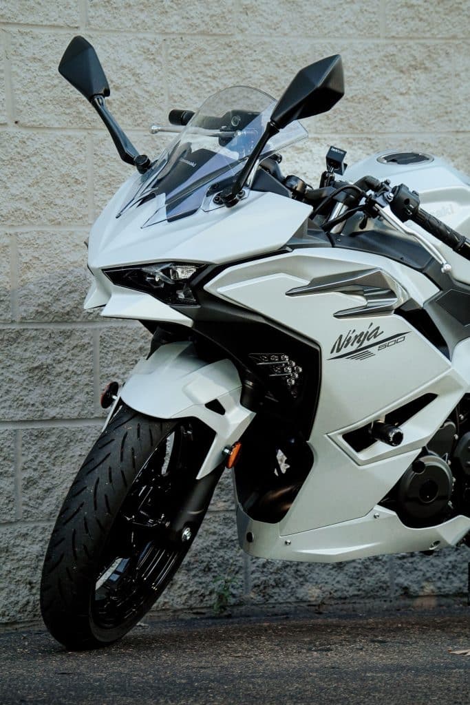 Kawasaki Ninja 500 test moto A2