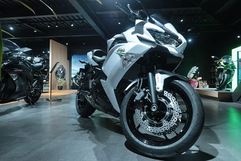 Test Kawasaki Ninja 650