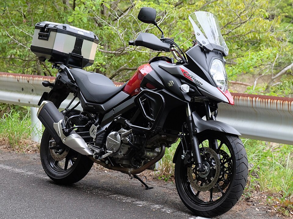 Suzuki V-Strom 650 test moto A2