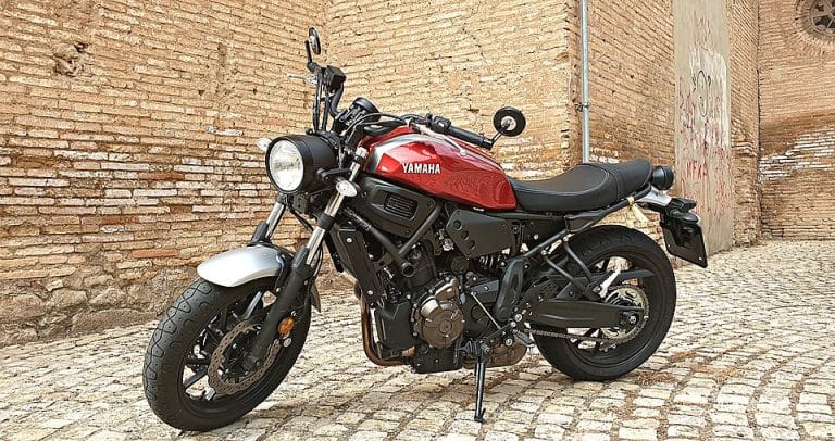 Test Yamaha XSR700