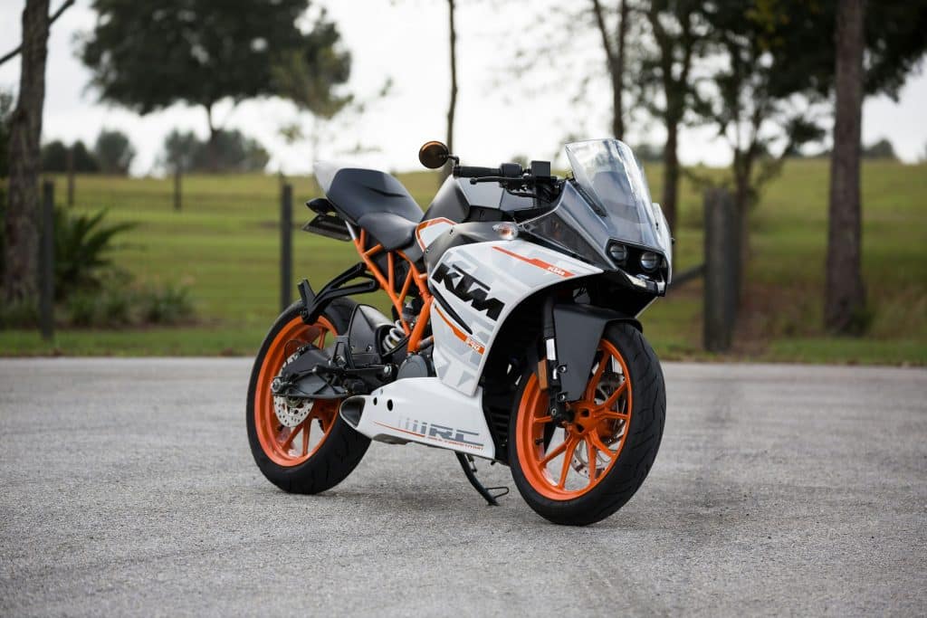 KTM RC 390 test moto A2